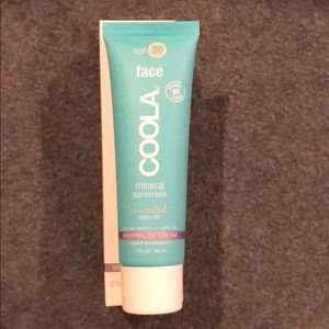 Coola SPF 30 unscented matte tint sunscreeen